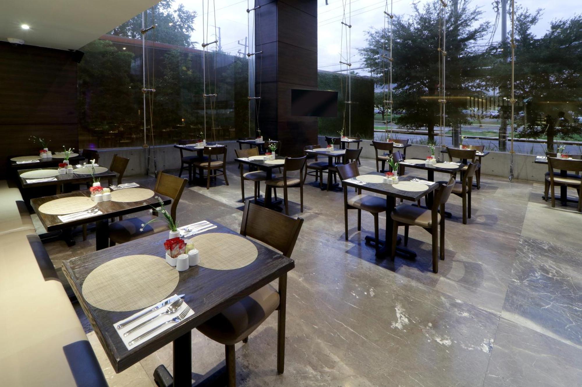 Holiday Inn Express & Suites Monterrey Valle By Ihg San Pedro Garza Garcia Εξωτερικό φωτογραφία